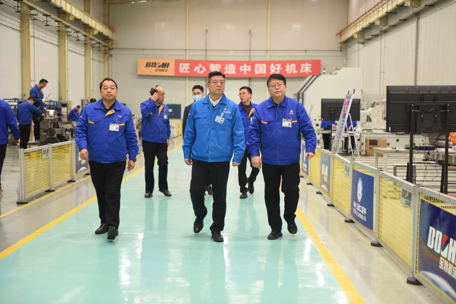 【集團資訊】馬旭耀董事長到寶雞機床調研指導工作